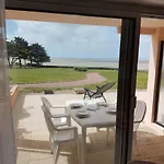 דירה En Rdc Avec Terrasse Face A La פורניק
