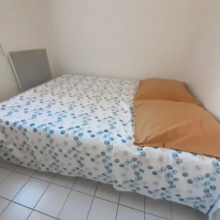 En Rdc Avec Terrasse Face A La