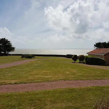 En Rdc Avec Terrasse Face A La Apartamento Pornic