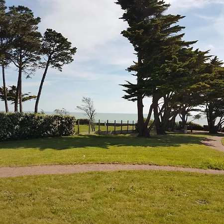 Apartamento En Rdc Avec Terrasse Face A La