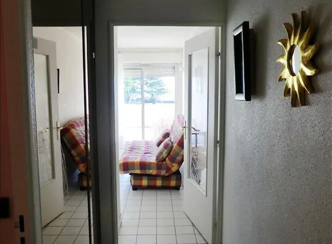 En Rdc Avec Terrasse Face A La * Pornic