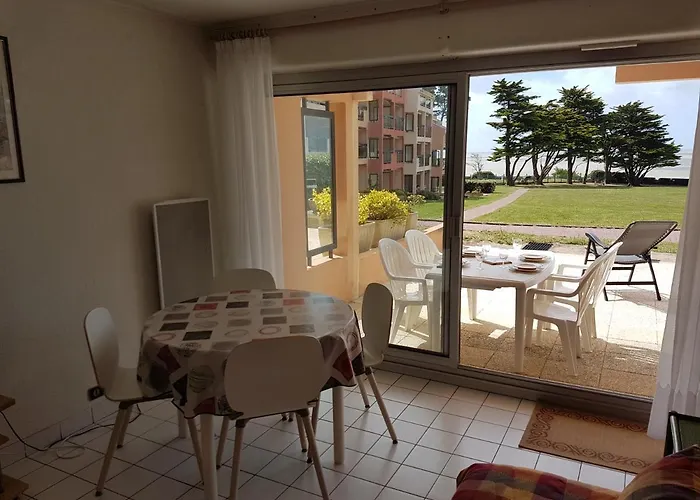 Appartamento En Rdc Avec Terrasse Face A La