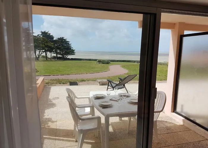 Apartmán En Rdc Avec Terrasse Face A La Pornic