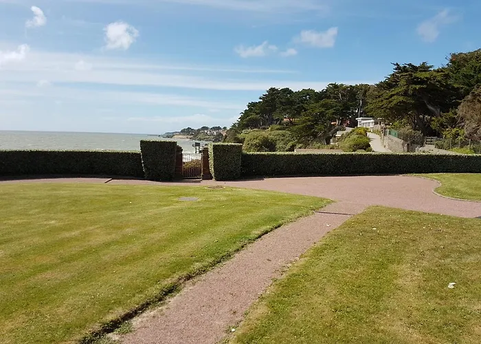 En Rdc Avec Terrasse Face A La Appartamento *